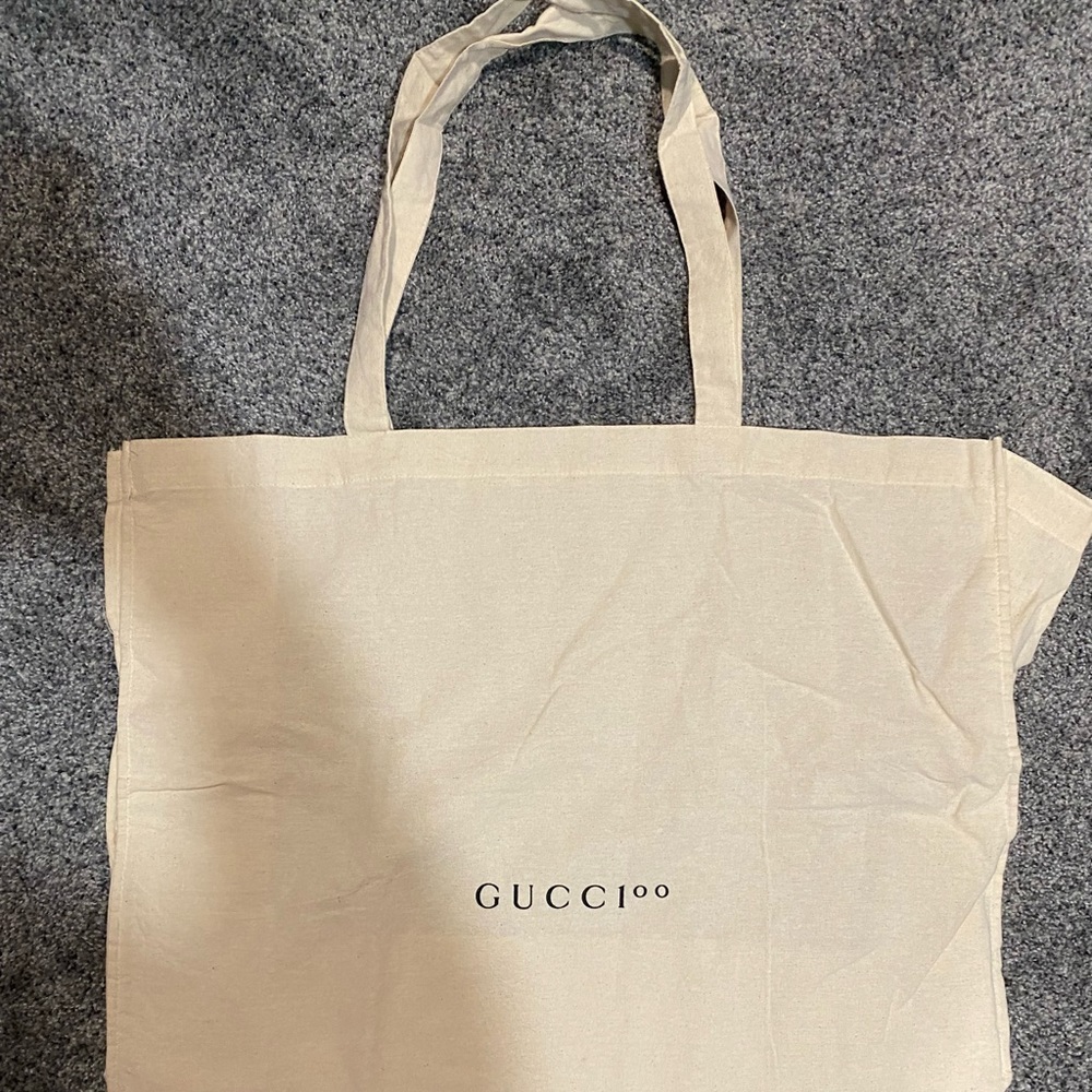 Gucci tote